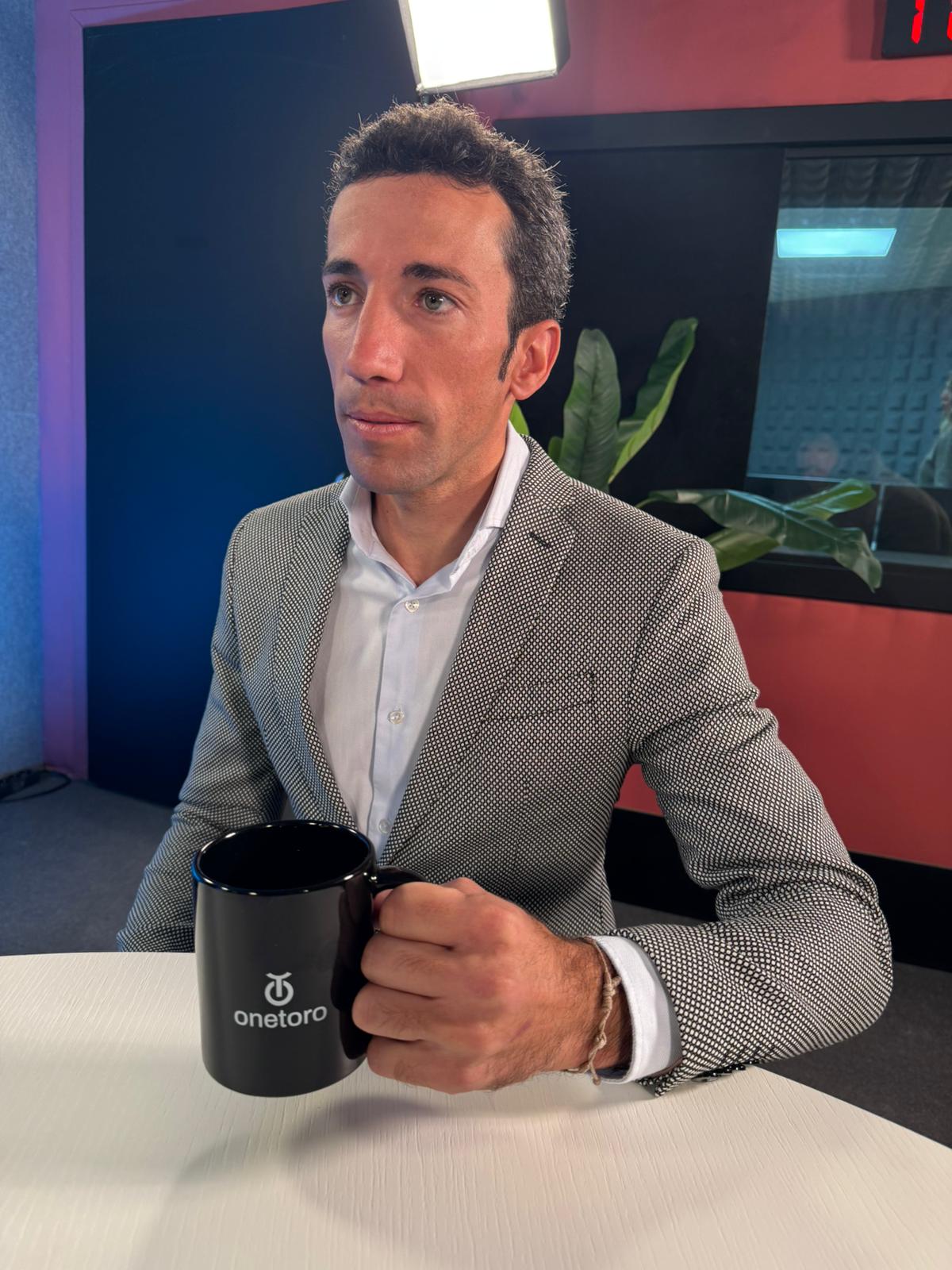 Taza oficial del programa "A la Cara"